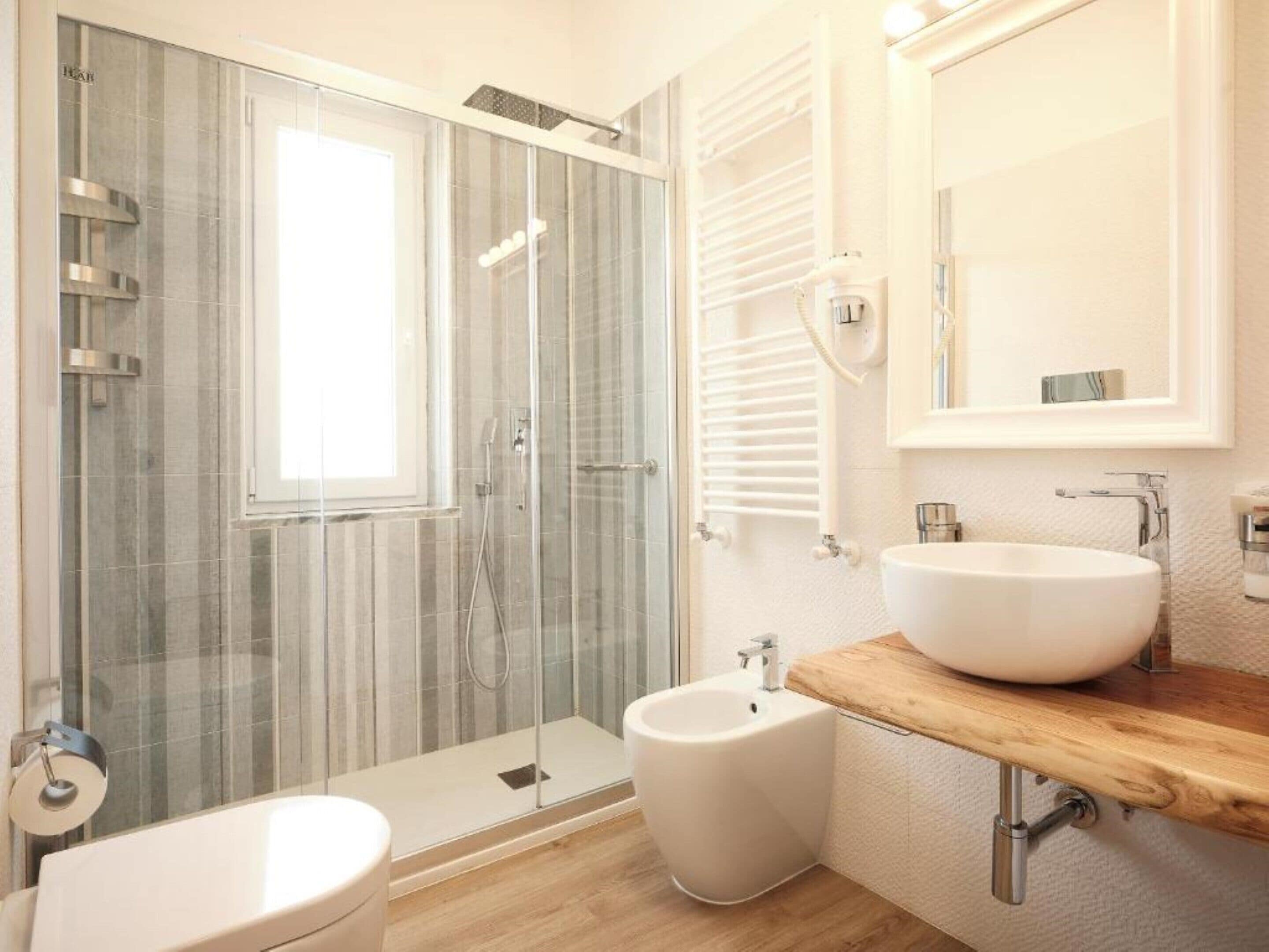 executive double room, garden area | bathroom | shower, free toiletries, hair dryer, bidet