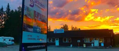 Overnatningsstedets facade