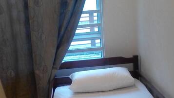 Casa, 6 quartos | 6 quartos, camas extras/dobráveis (sobretaxa), Wi-Fi de cortesia