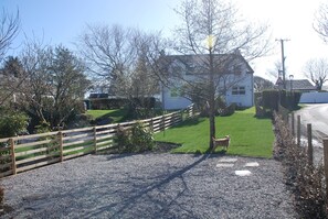 Exterior - Tramway Cottages (Oban)