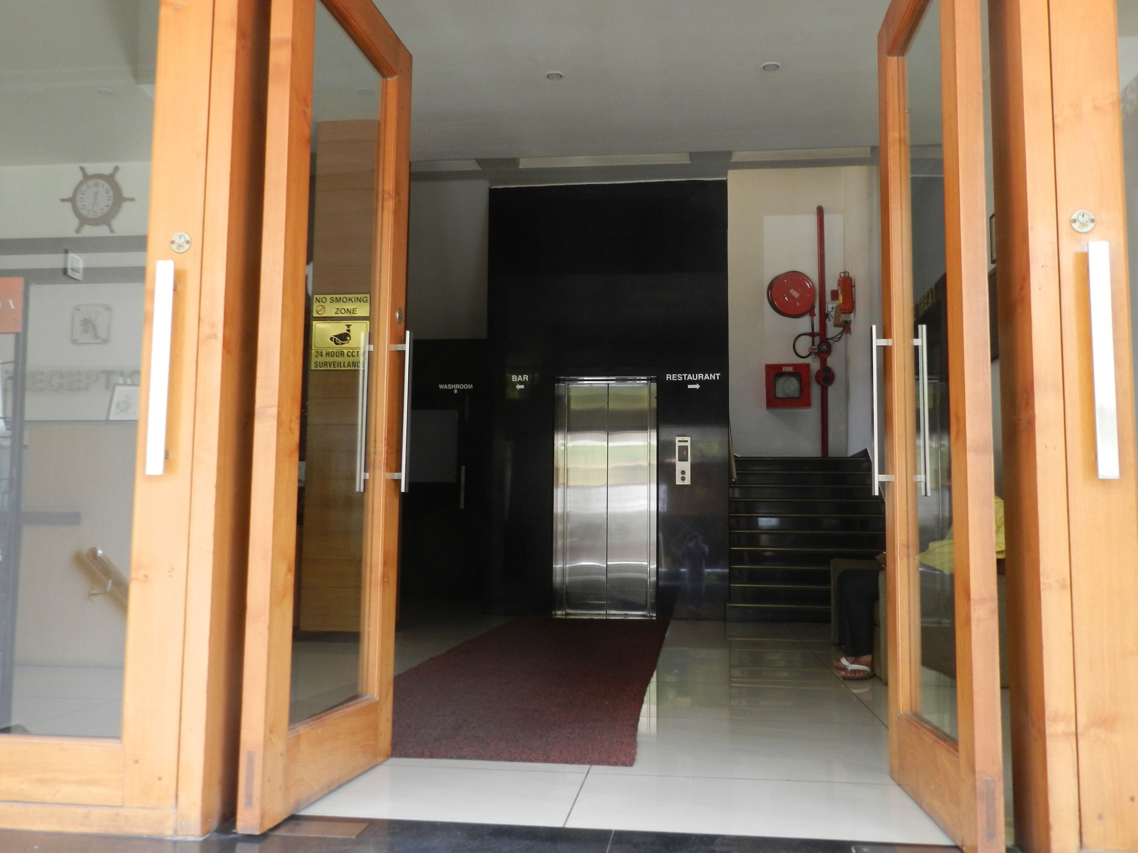 Pintu masuk dalaman