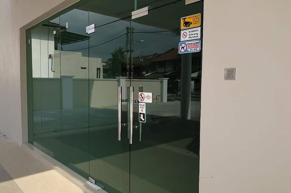 First Guest House Cheras