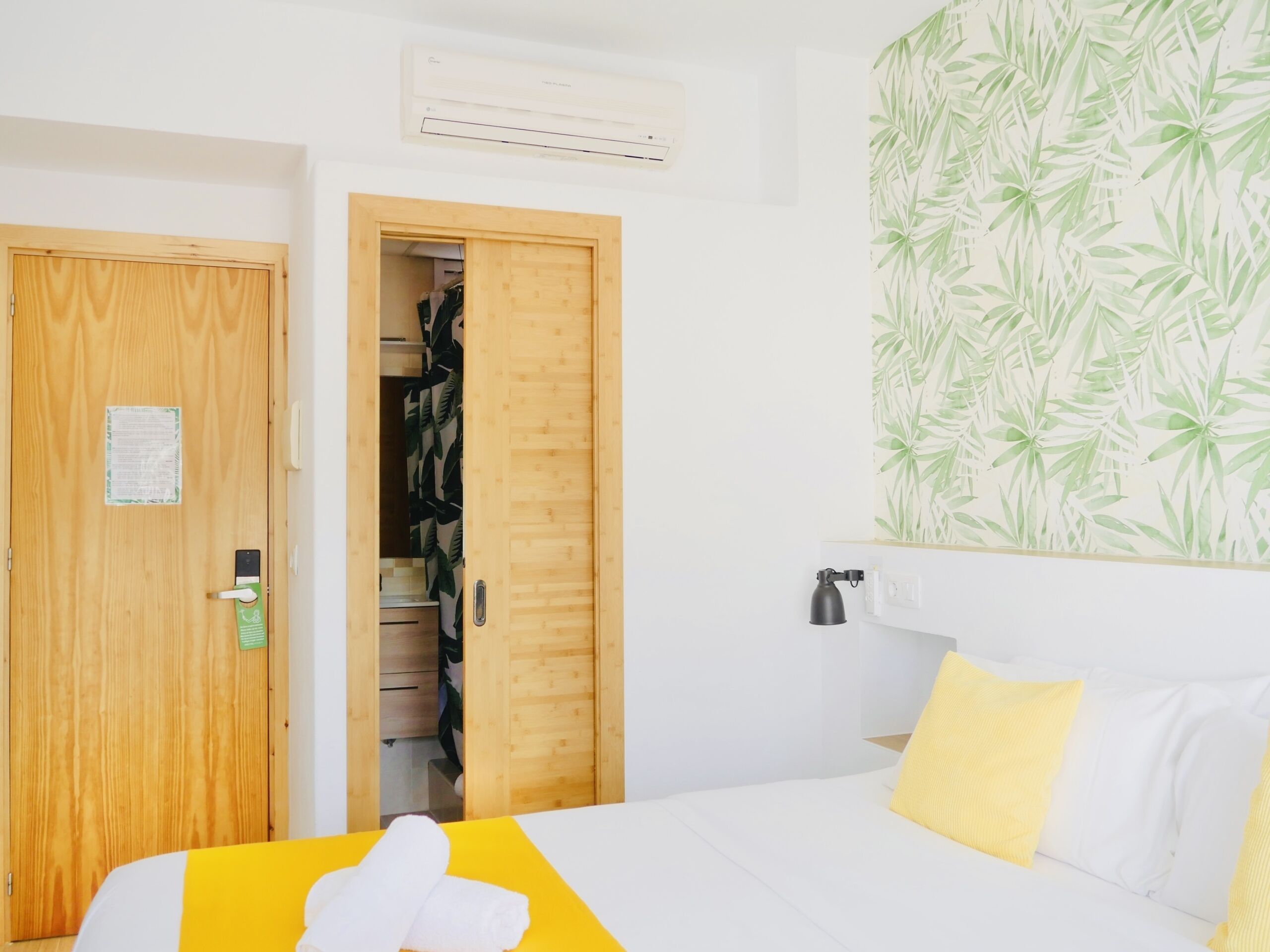 Photo - Nanit Rooms Ibiza Hostal