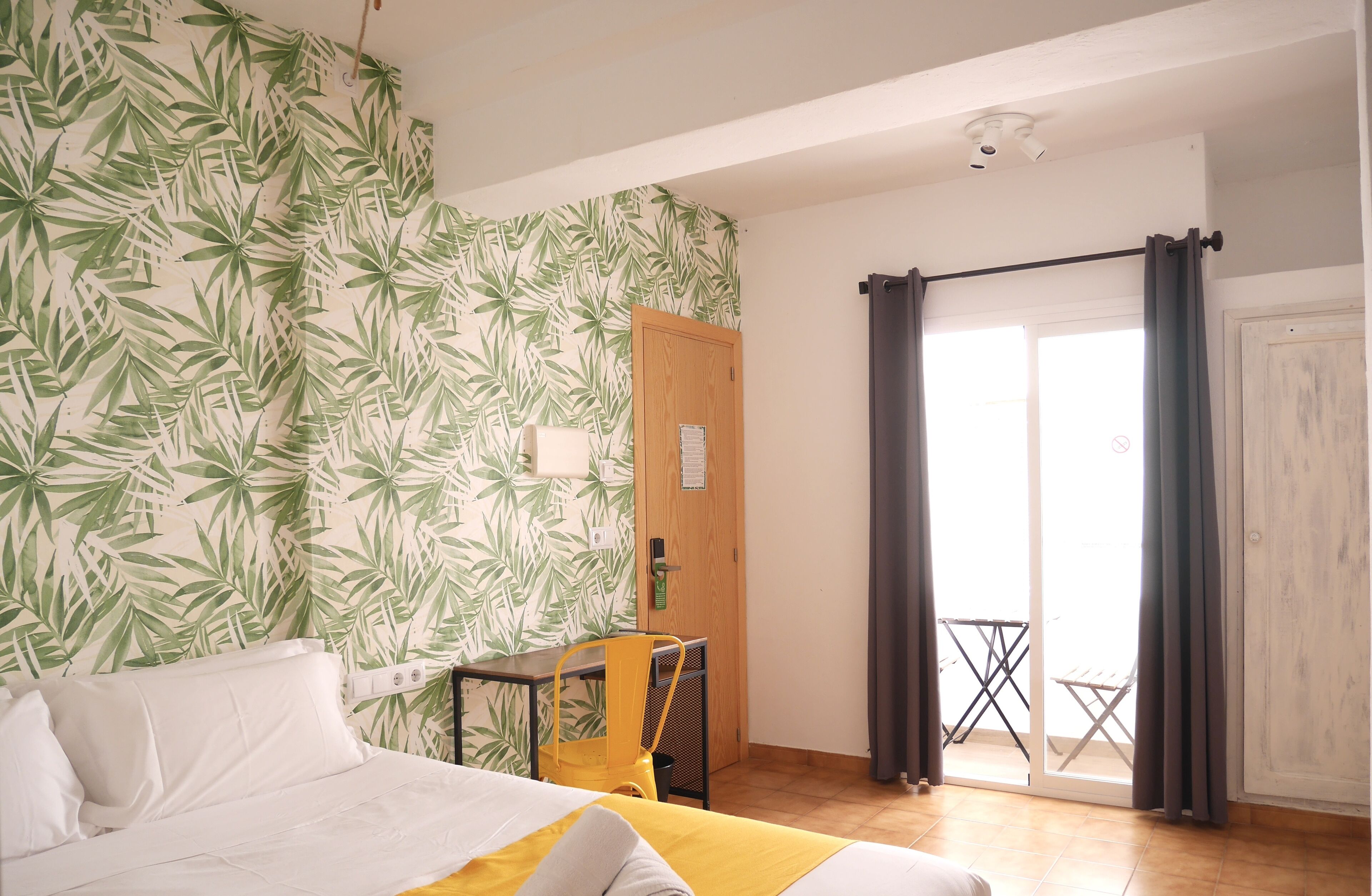 Photo - Nanit Rooms Ibiza Hostal