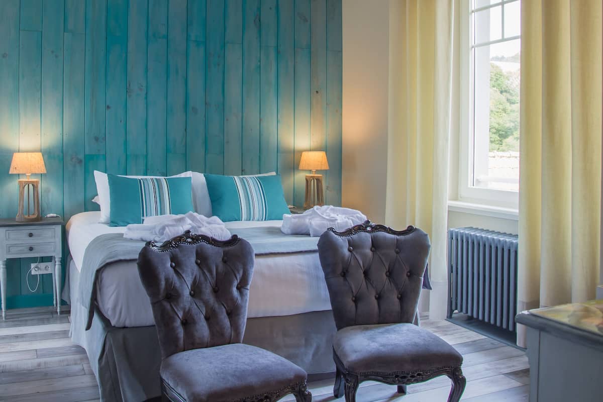Standard Double Room, Ensuite (Célestine)