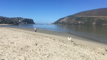 Área de parrillas y picnic