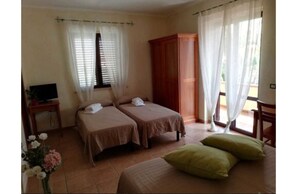 Quadruple Room - B&B PuertoSeguro (Pizzo)