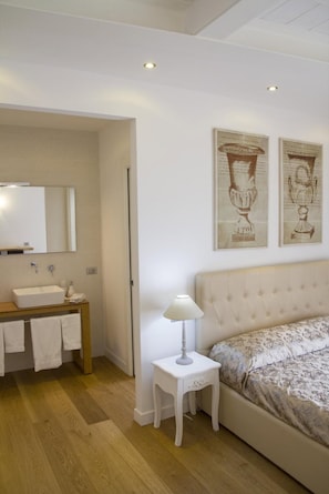 1 bedroom, minibar, soundproofing, free WiFi