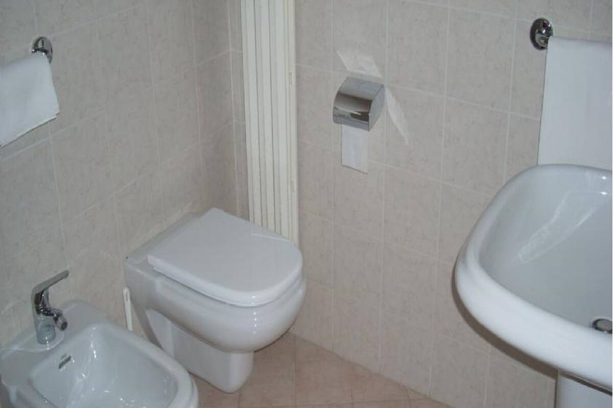 Baño | Regadera, amenidades de baño gratuitas, secadora de cabello, bidet