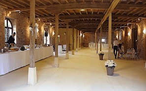 Innenbereich für Hochzeiten