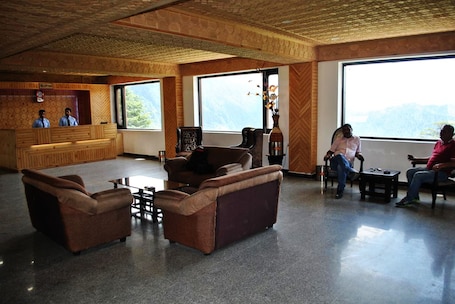 Mostrador para check-in y check-out. Hotel Natraj International