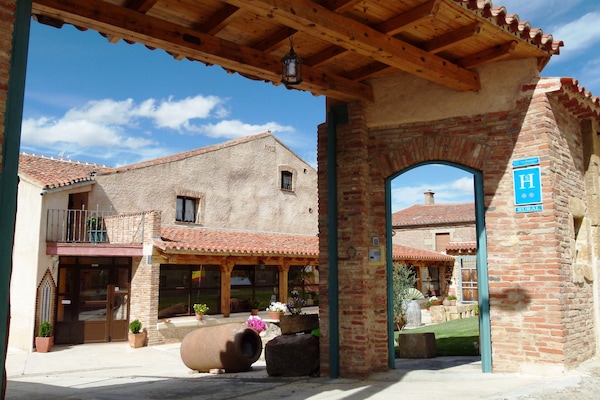 Entrada al alojamiento