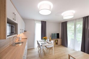 Basic Apartment, 2 Bedrooms | Private kitchen