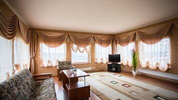 Panoramic Double Room | Free WiFi, bed sheets