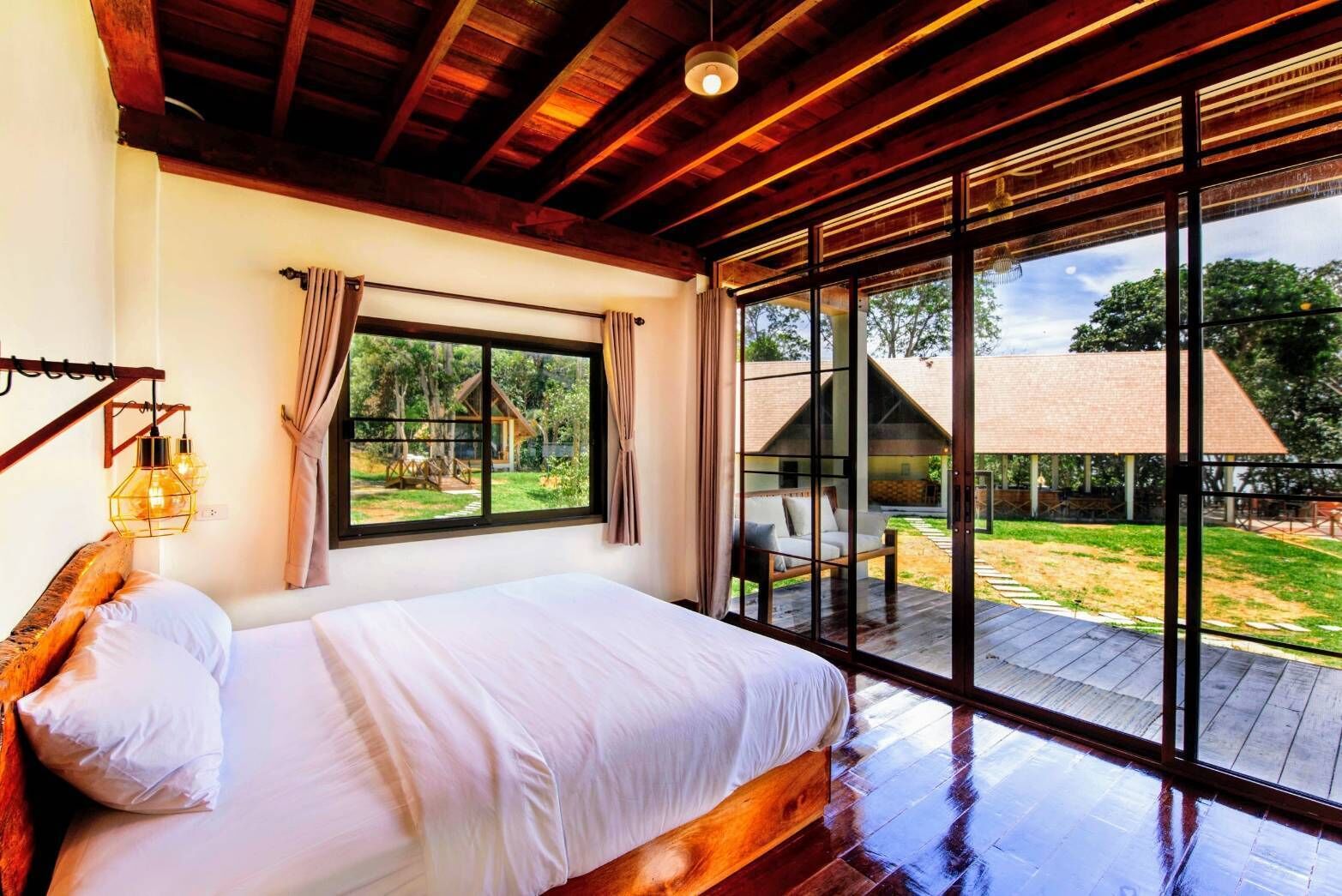 Roupas de cama antialérgicas, cofres nos quartos