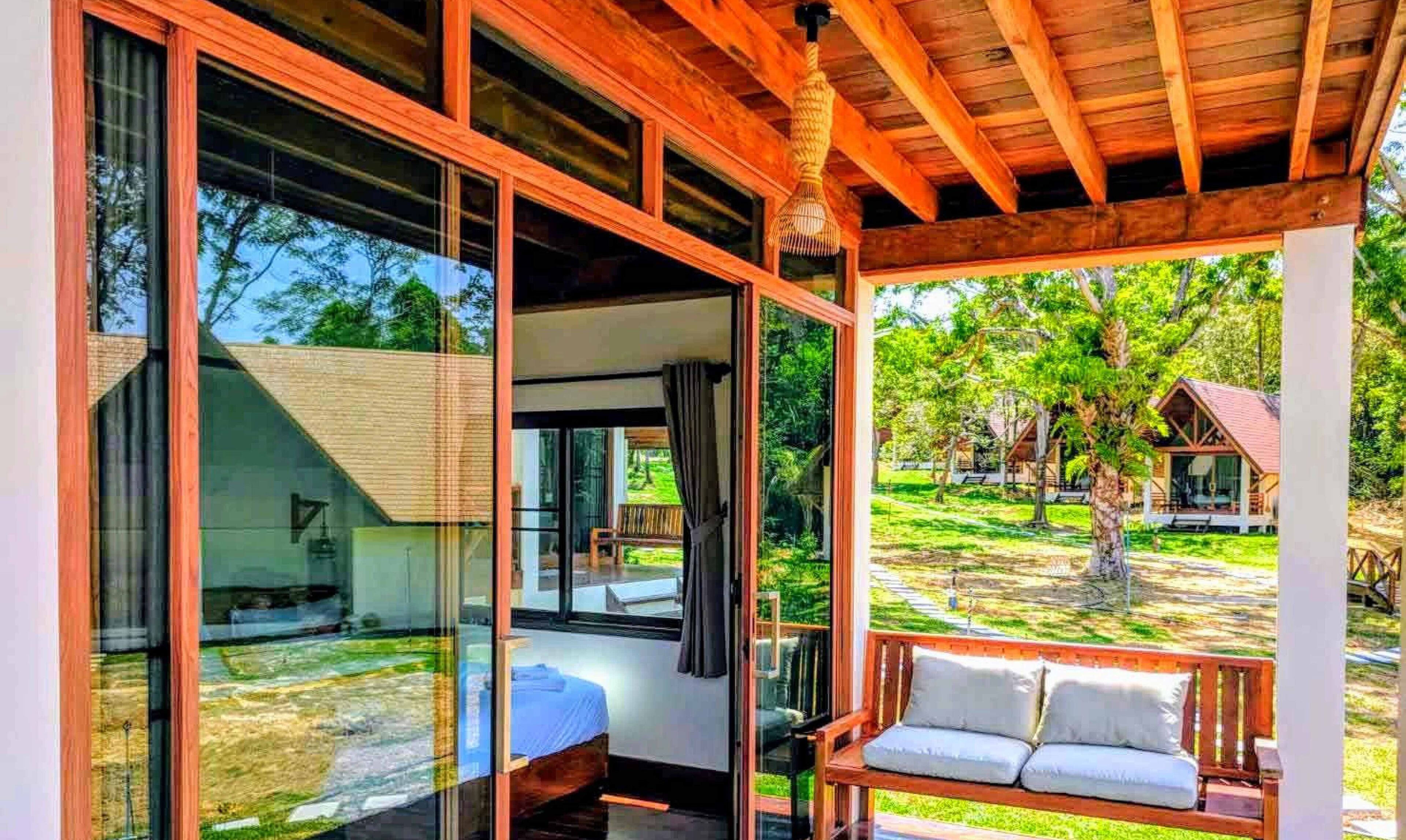 1 bedroom, hypo-allergenic bedding, in-room safe, individually furnished