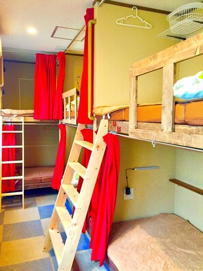 共用宿舍, 僅限女士 | 免費 Wi-Fi