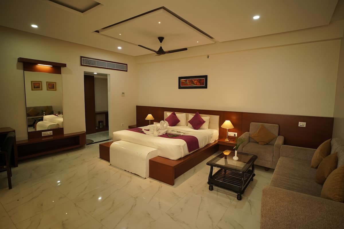 Luksussuite, 1 dobbeltseng | Skrivebord, ekstrasenger (mot et tillegg), wi-fi (inkludert) og sengetøy