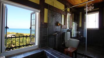 Chambre Supérieure, vue mer | Salle de bain