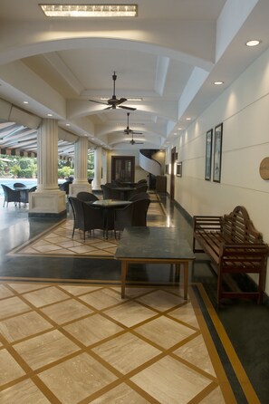 Restaurant - The Classique Club (Mumbai)