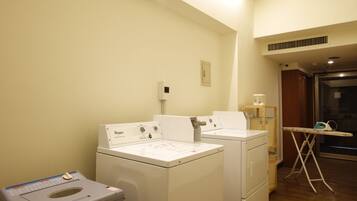 Ruang laundry