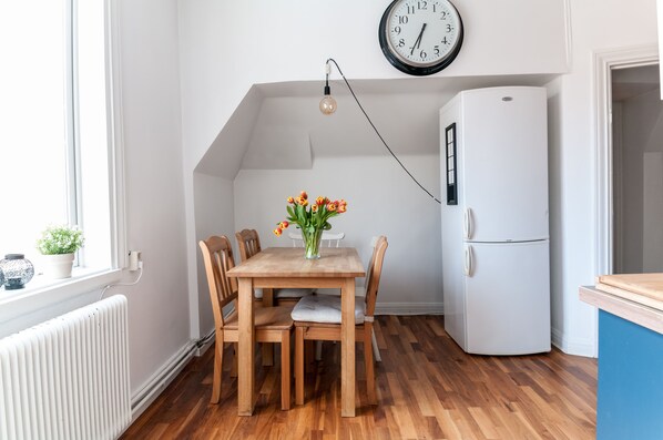 Apartment | In-room dining