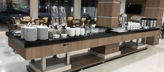 Confort Fronteira Hotel