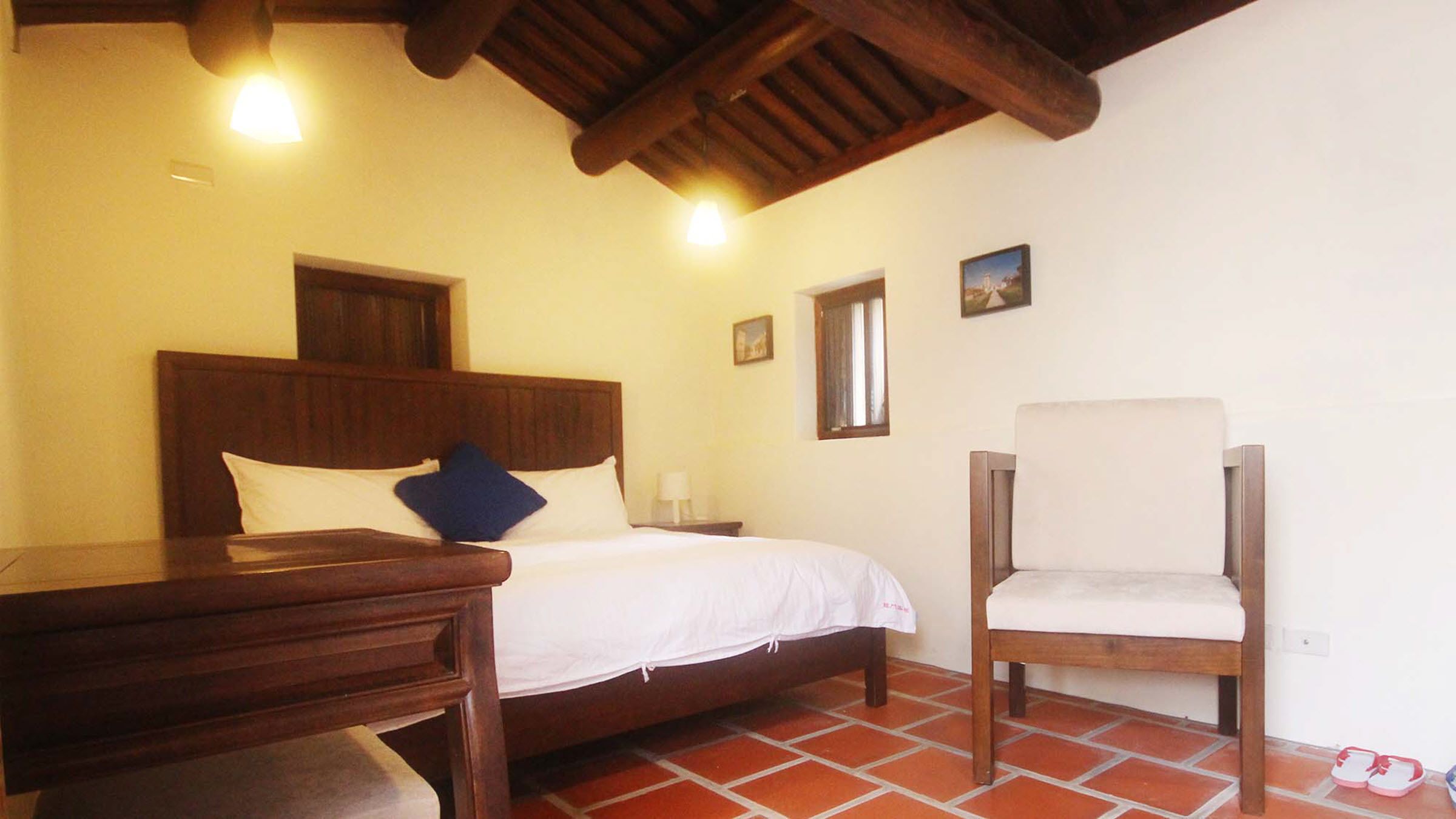 標準雙人房, 1 張加大雙人床 | 書桌、免費無線上網、床單