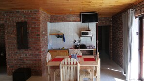 Luxury Quadruple Room, 1 Bedroom, Pool Access, Pool View | Private kitchenette