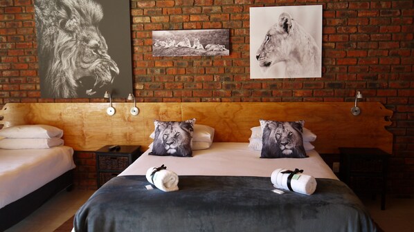 Luxury Quadruple Room, 1 Bedroom, Pool Access, Pool View