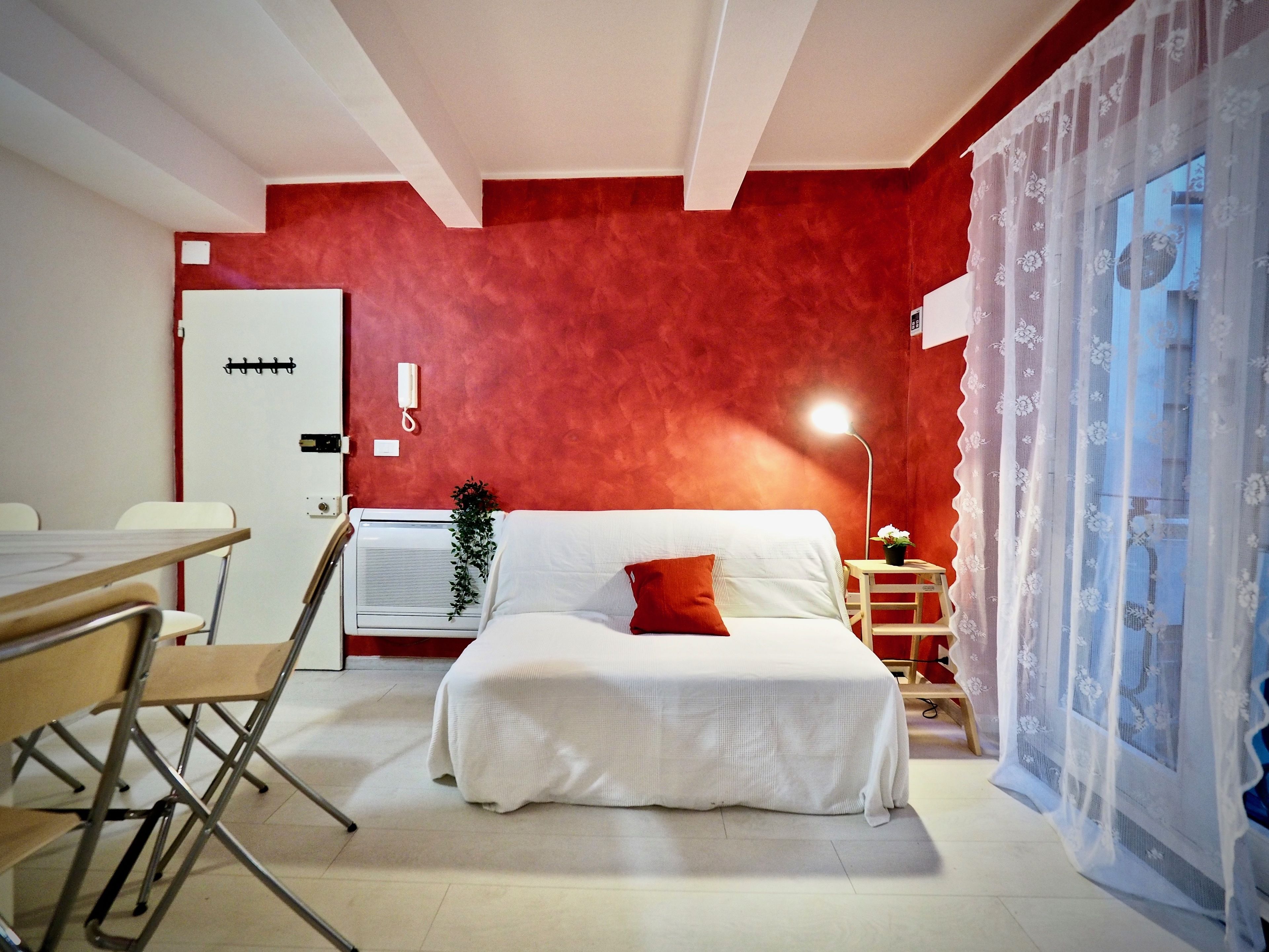 Apartment, 1 Bedroom | 1 bedroom, desk, iron/ironing board, free cribs/infant beds