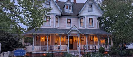 Front of property – evening/night