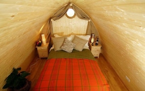 Detached Cabin with Shared Bathroom (2 Adults + 1 Child) | Verdunkelungsvorhänge, Bettwäsche