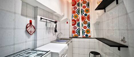 Appartement, 2 chambres | Cuisine privée | Grand réfrigérateur, four, plaque de cuisson