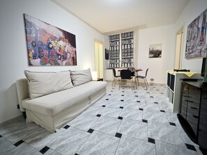 Apartment, 2 Bedrooms | Living room | TV - Comodissima Casa San Bernardo (Genoa)