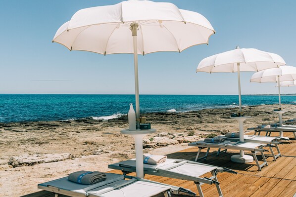 Private beach nearby, free beach shuttle