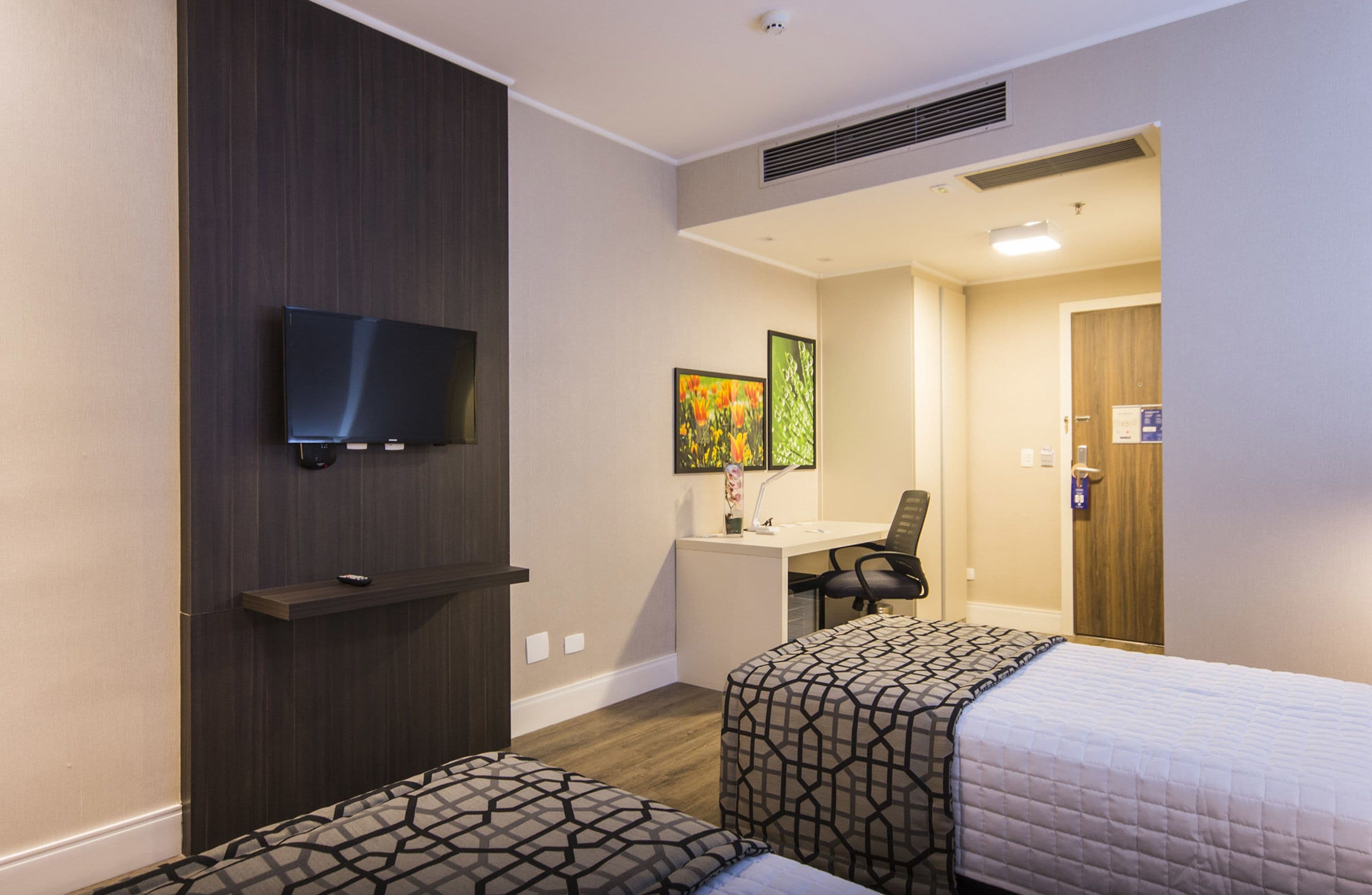 standard twin room, 2 single beds (standard twin double room) | 1 bedroom, minibar, in-room safe, desk