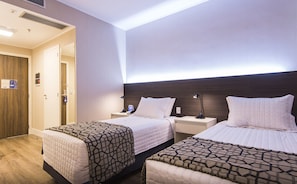 Minibar, in-room safe, desk, free WiFi