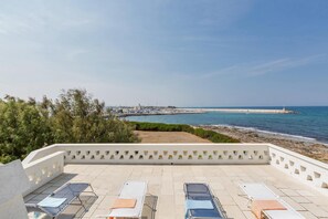 Sundeck