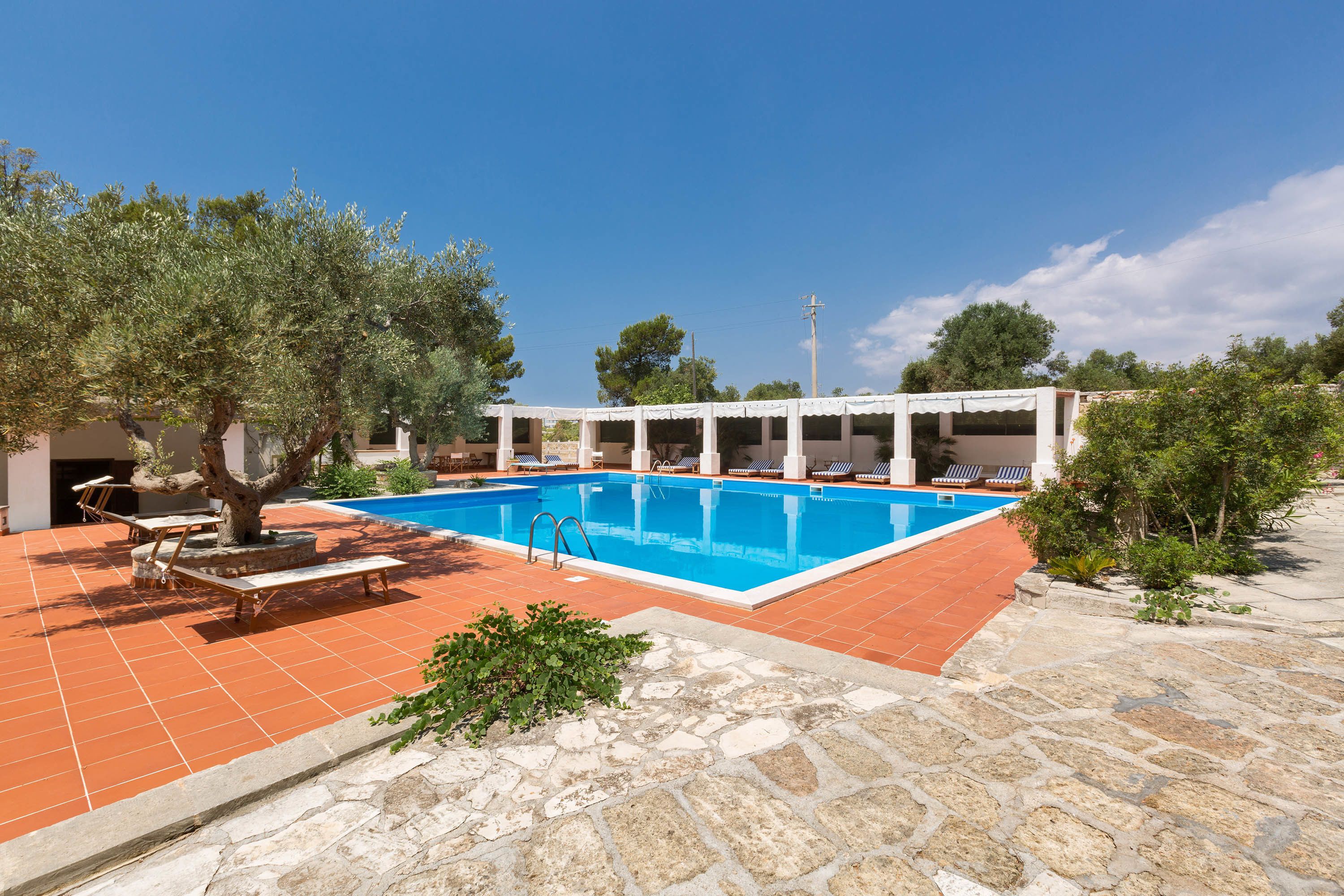 Seasonal outdoor pool