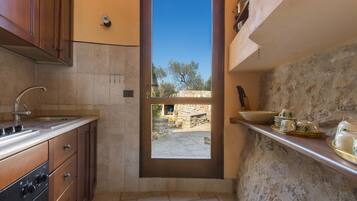 Classic Apartment, 2 Bedrooms | Private kitchen | Full-sized fridge, oven, stovetop, dishwasher