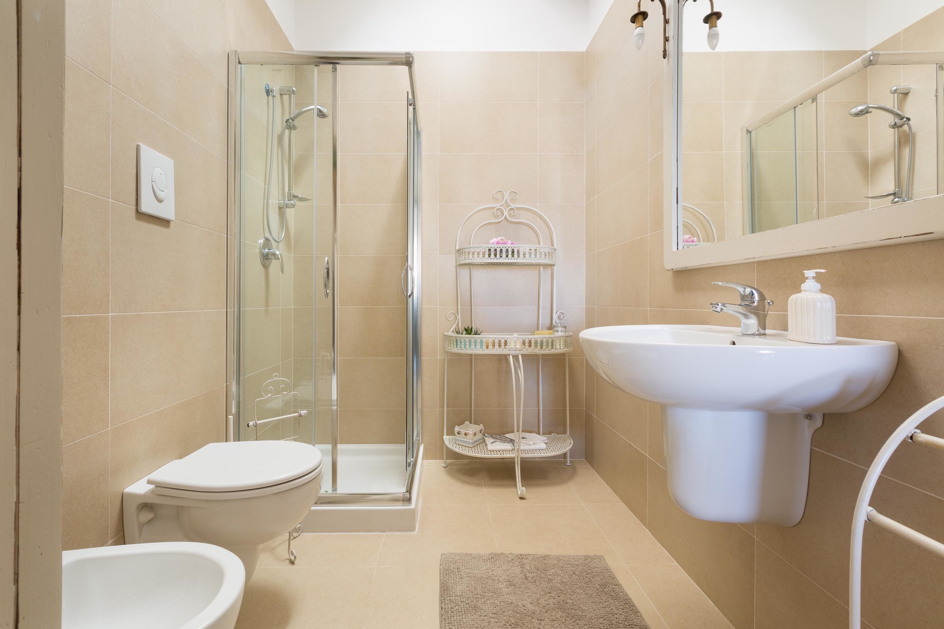 Villa, 2 Bedrooms | Bathroom | Shower, hair dryer, bidet