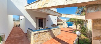 614 Riva degli Angeli by Barbarhouse