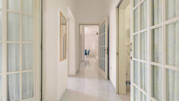 Standard Villa, 3 Bedrooms | 3 bedrooms, iron/ironing board