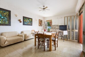 Living area - 937 Riva del Conte by Barbarhouse (Porto Cesareo)