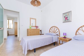 Traditional Villa, 3 Bedrooms | 3 bedrooms, iron/ironing board