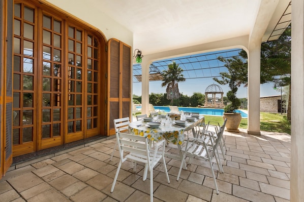 Villa classique, 3 chambres | Terrasse/patio