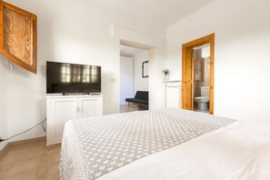 Villa - 6 soveværelser - adgang til pool | 6 soveværelser, strygejern/strygebræt, weekendseng, gratis Wi-Fi