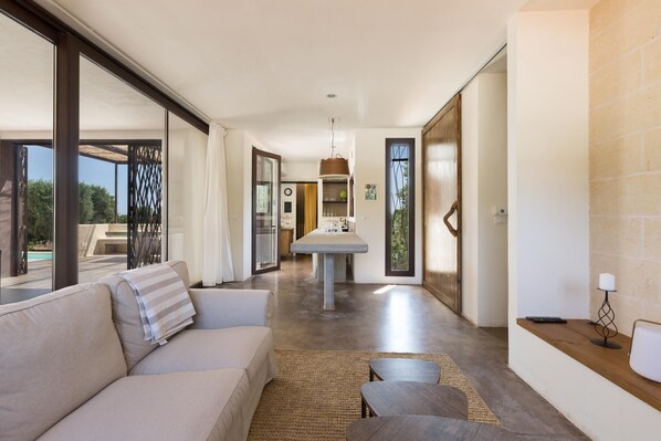 Villa, 4 Schlafzimmer, Poolzugang | Wohnzimmer