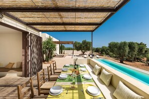 Villa, 4 habitaciones, acceso a la piscina | Terraza o patio